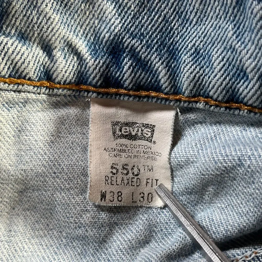 Vintage Levi's 550 Jeans Mens 38X30 Blue Acid Wash Denim Tapered Relaxed Fit 90s